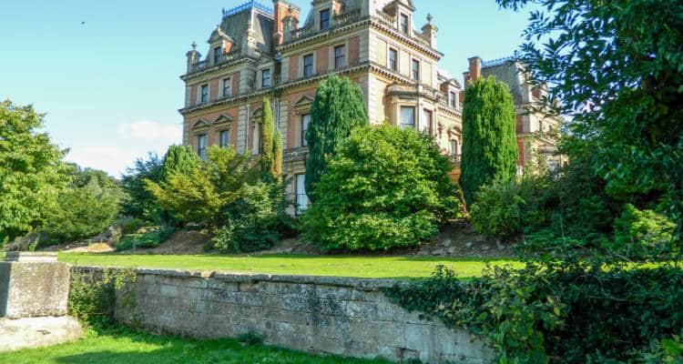 Living in Corby Area Guide 2026 ST